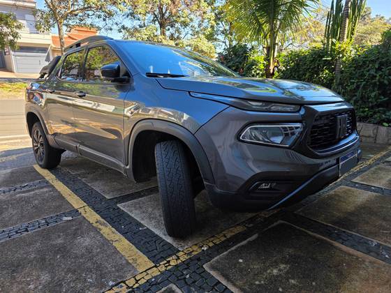 FIAT TORO 1.3 TURBO 270 FLEX VOLCANO AT6 FIAT TORO 1.3 TURBO 270 FLEX VOLCANO AT6